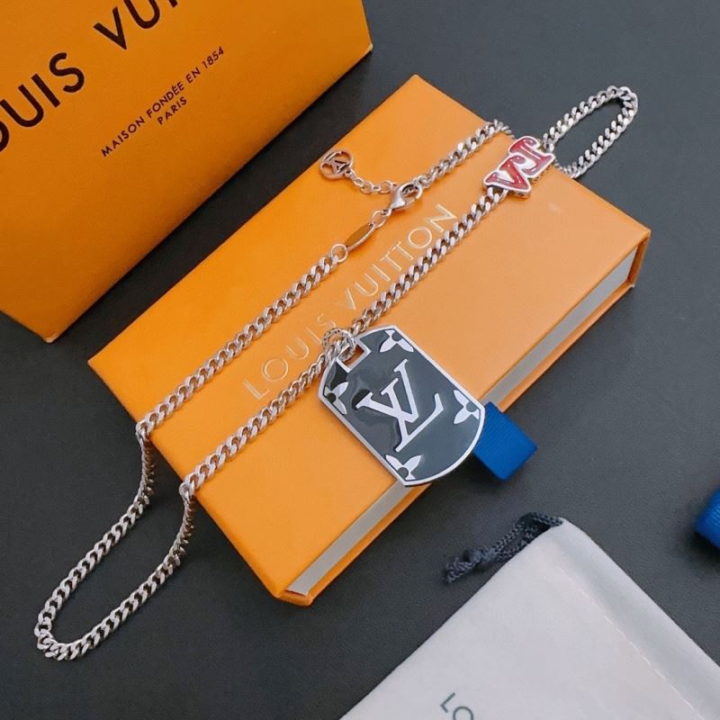 Louis Vuitton Necklaces